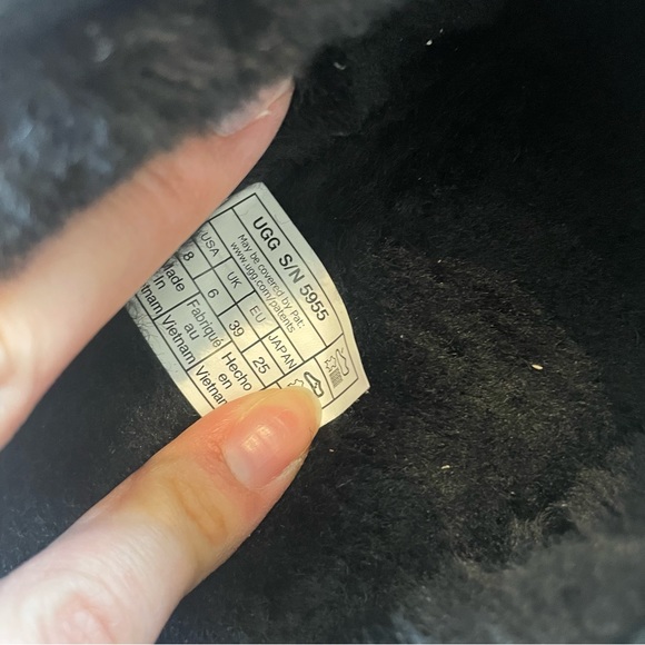 Tasman Ugg in Black Womens Size 8 - Picture 10 of 15